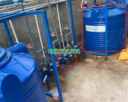 Lắp đặt máy bơm hóa chất MD-F204 dùng để hút axit 
